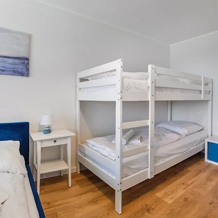 Modrzewiowa, Sun & Snow * Debina (Ustka)