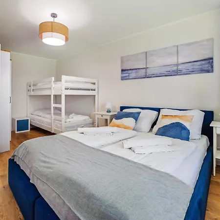 Modrzewiowa, Sun & Snow * Debina (Ustka)