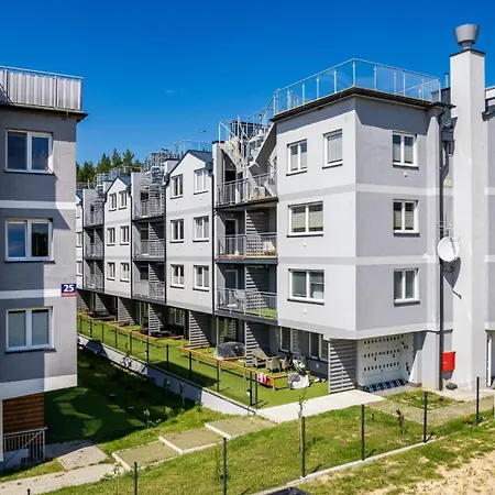 Modrzewiowa, Sun & Snow * Debina (Ustka)