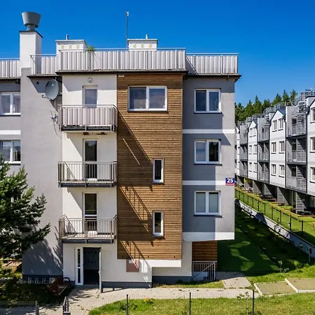 Modrzewiowa, Sun & Snow