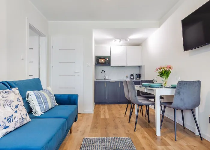 Modrzewiowa, Sun & Snow Debina (Ustka)