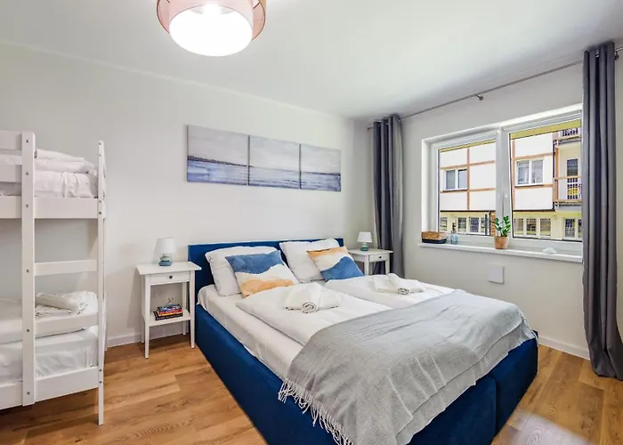 Modrzewiowa, Sun & Snow Debina (Ustka)