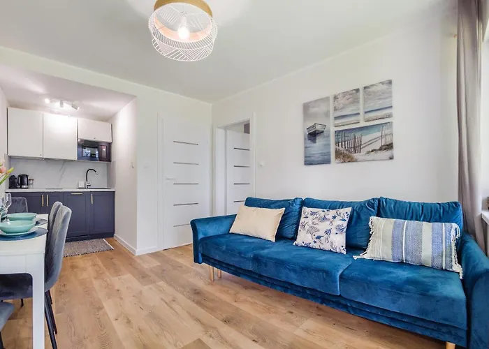 Modrzewiowa, Sun & Snow *