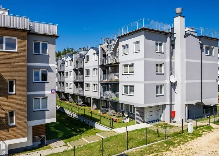 Modrzewiowa, Sun & Snow * Debina (Ustka)