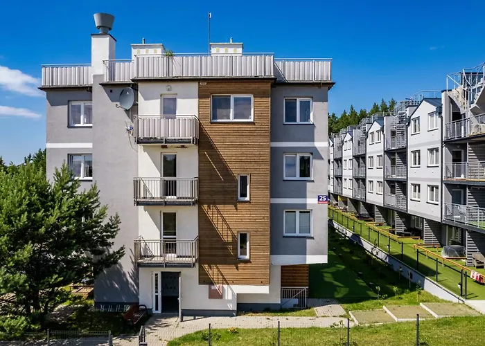 Modrzewiowa, Sun & Snow