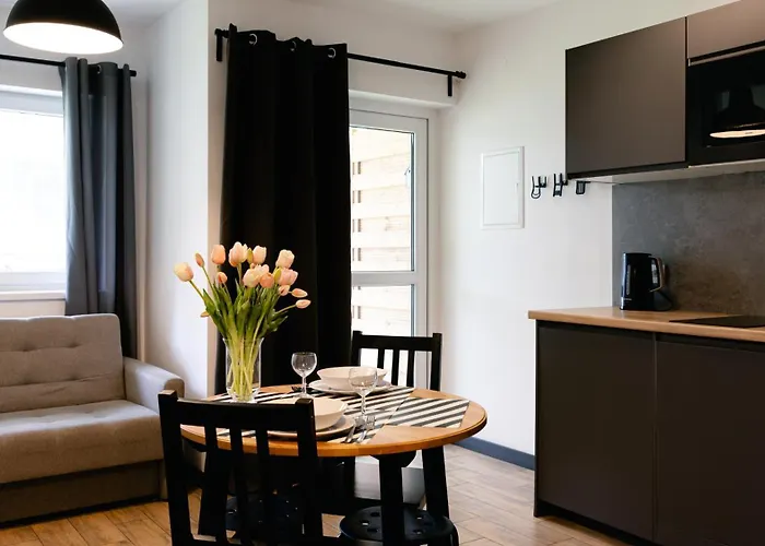 Modrzewiowa, Sun & Snow